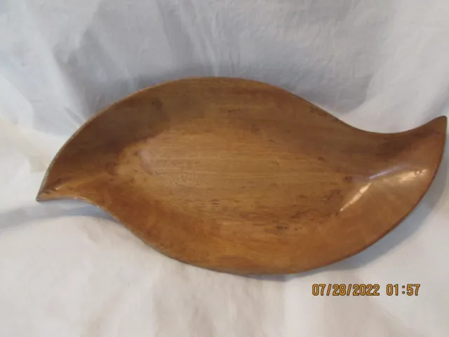 Wood Serving Dish Leaf Shaped Signed Great For Fall
