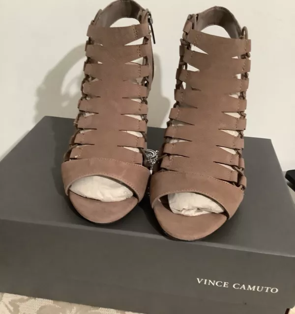 Vince Camuto Evel Caged Sandal Womens 7 M Smoke Taupe Leather Wedge Gladiator 2