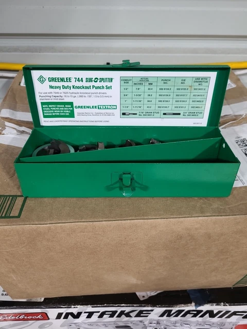 Greenlee 744 Slug Splitter Punch Set. With extra 1in slug and rod