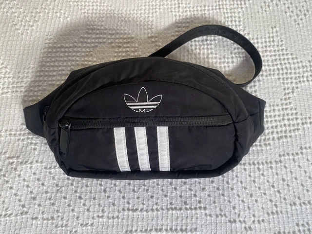 Adidas fanny pack RN 90288 2 pockets Keychain holder, adjustable strap