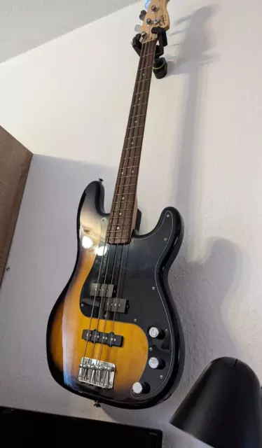 Fender Squier Affinity Precision Bass