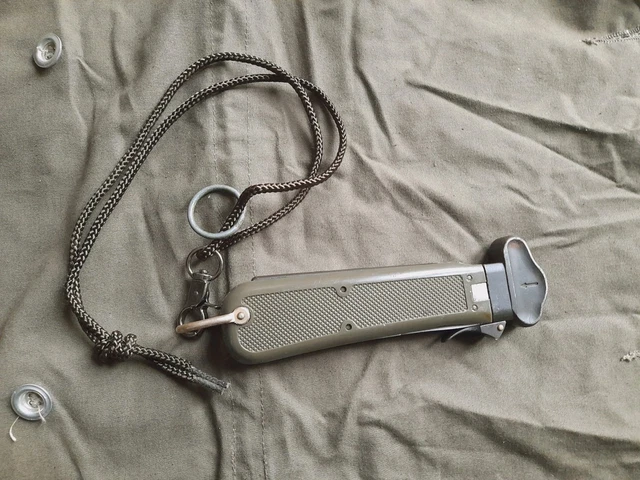 BUNDESWEHR BW FANGSCHNUR f. Fallschirmjäger Kappmesser Kompass WH ...