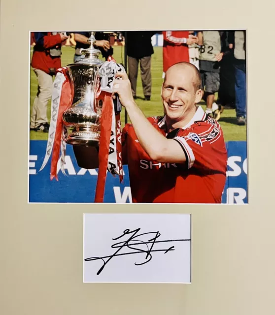 Jaap Stam HAND SIGNED 6x4 White Card & Manchester United LEGEND Photograph COA