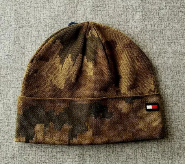 NWT Tommy Hilfiger MAJOR FLAG BEANIE Cuff OLIVE GREEN CAMO Mens Cold Knit Cap