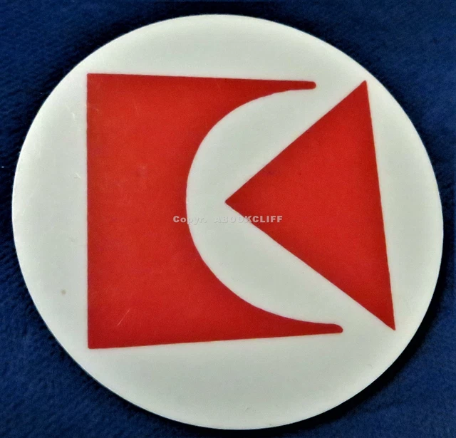 C.P. RAIL, 1968-86 Multimark 'Packman' Canadian Pacific RAILWAY Pin $2. ...