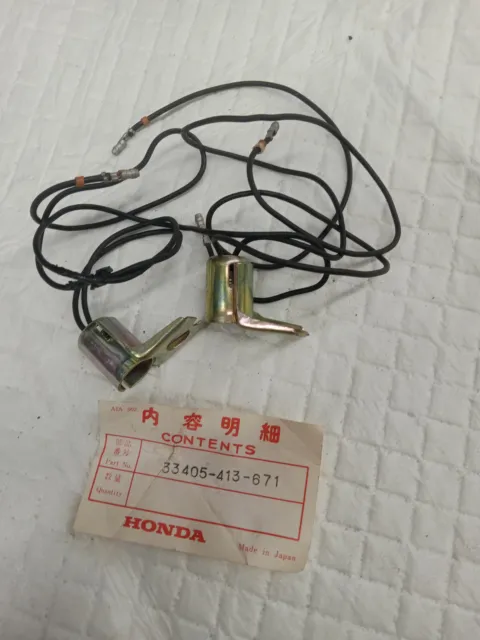 Honda CB400 CM400 NOS Right Turn Signal Light Socket OEM 33405-413-671   A2490