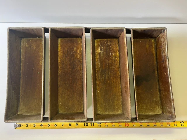 Ekco Glaco 4-Loaf Large Bread Pan Bakery HD Welded Pans 4 Strap Approx 23x13x3 Ekco Glaco 4-Loaf Large Bread Pan Bakery HD Welded Pans 4 Strap Approx 23x13x3