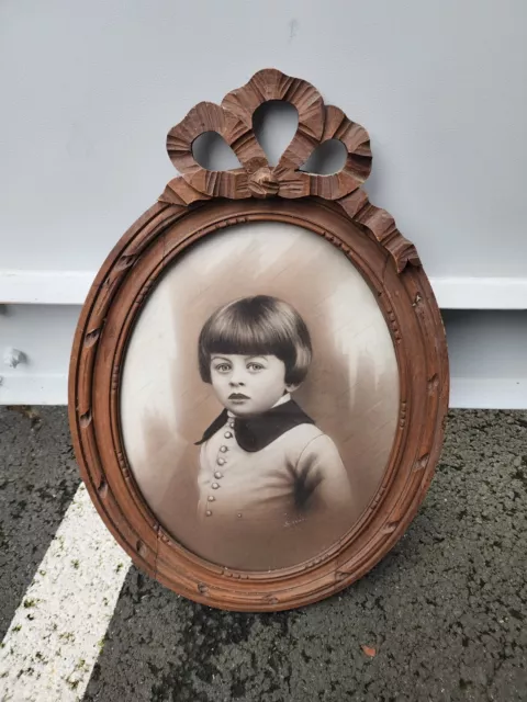 Grand cadre Bois ovale ancien noeud avec photo dessin petite fille vintage déco