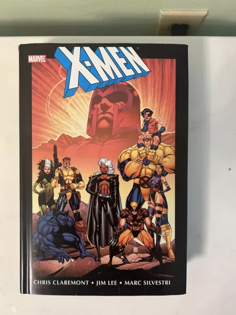 Marvel Omnibus X-MEN volume 1 . NM