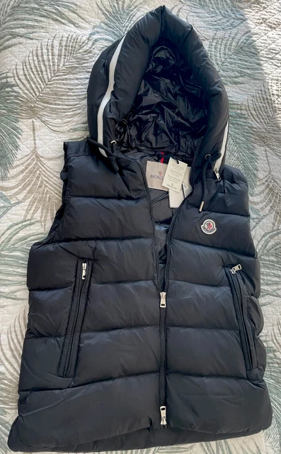 MONCLER SHINY NYLON OLIVE GREEN Preowned VEST Unisex MEN'S Medium ...