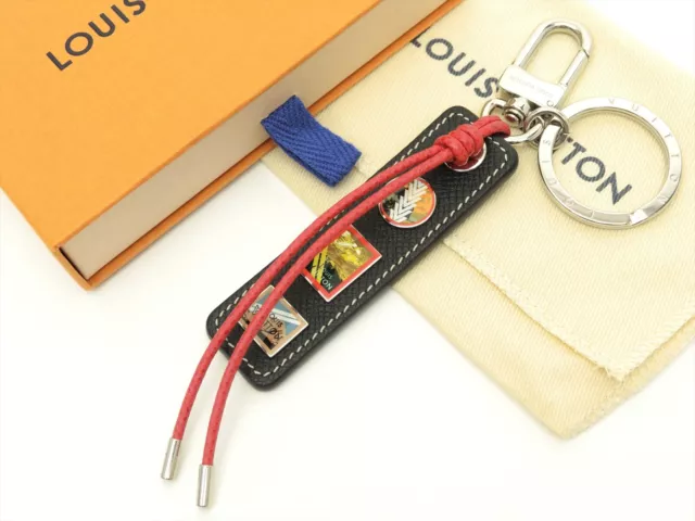 Louis Vuitton Dragonne Bag Charm & Key Holder - Vitkac shop online