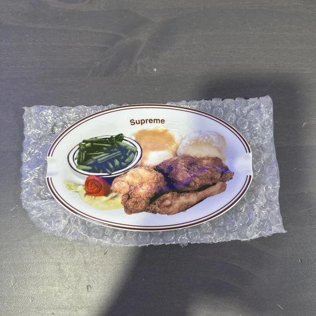 喫煙具・ライター Supreme18SS Chicken dinner plate ashtray Supreme Chicken Dinner Plate Ashtray White SS18 Box Logo Ash