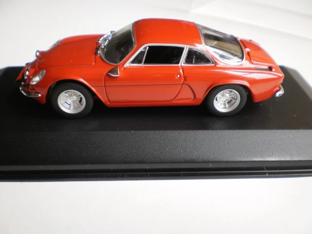 Miniature Chevrolet Camaro 1967 Rouge - Minichamps 1/43 - Métal - Cadeau