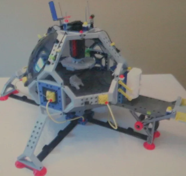 Playmobil -- Pièce de rechange -- Station spatial 3079  --