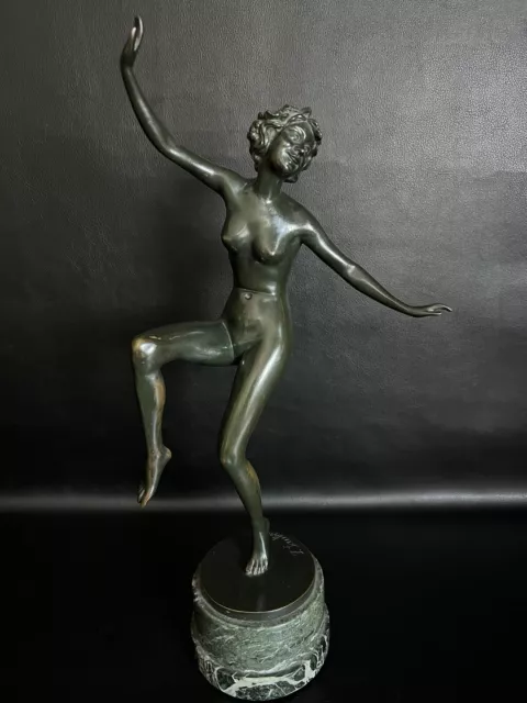 Antike Jugendstil Skulptur Bronze Venus Frau Nymphe Akt Erotik Tänzerin sign.