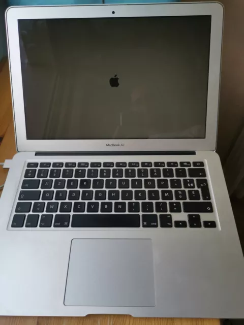 MacBook Air 13,3" -  PC Apple A1466