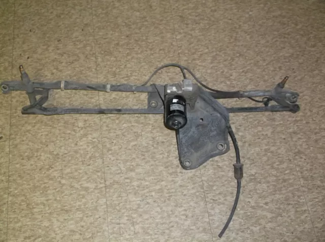 Windshield Wiper Motor and Regulator Assembly 20707508 Volvo Valeo 405.003 2178A