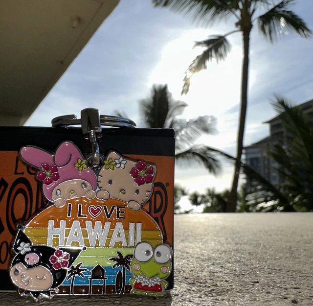 SANRIO HELLO KITTY Hawaii Special Limited Edition Keychain NEW Kuromi