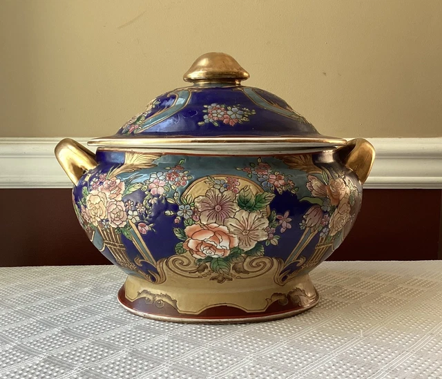 VTG Chinese Porcelain Tureen, Hand Painted, Royal Blue & Gold Floral, 12 3/4" L.