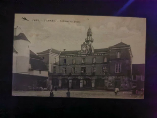 CPA 58 TANNAY - L'Hôtel de Ville