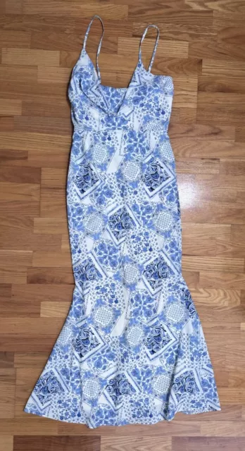 Millie Modelli Maxi Formal Dress Size M Blue And White Formal Gown Paisley NWOT