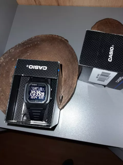 Casio Collection W-800H-1AVES 36 mm Schwarzes Kunstharz Gehäuse mit Schwarzem...