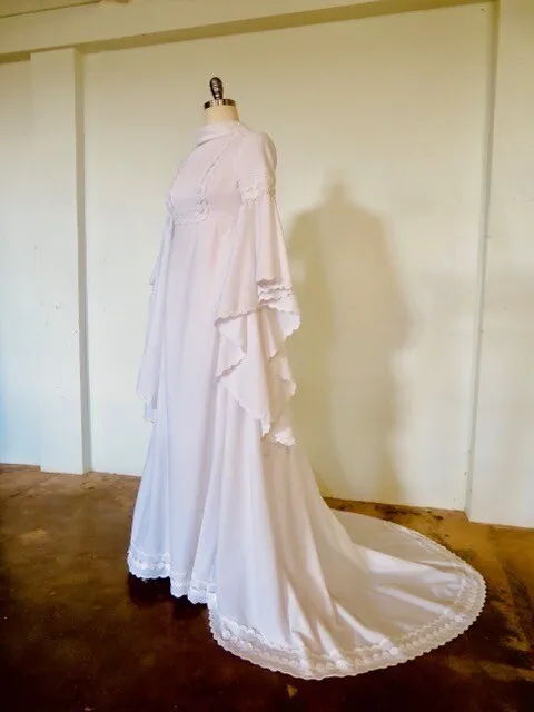 Vintage 1970s Wedding dress