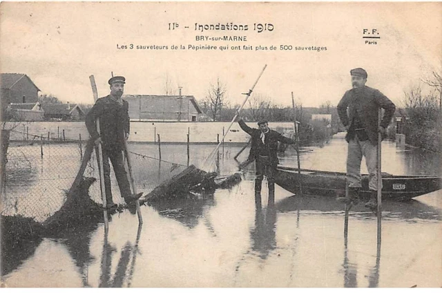 94 - BRY SUR MARNE - SAN56114 - Les 3 sauveteurs de la Pépinière qui ont fait