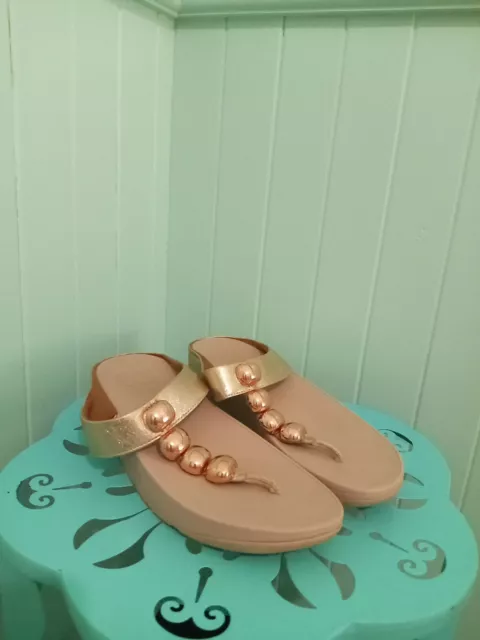 FitFlop Womens Rola Toe Post Sandals Size 9 Rose Gold Metallic Beads Hardware