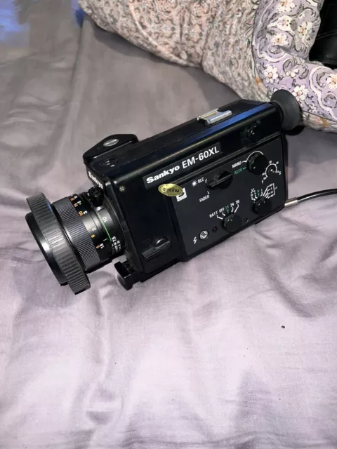 Sankyo Sound XL-620 Supertronic Movie Camera