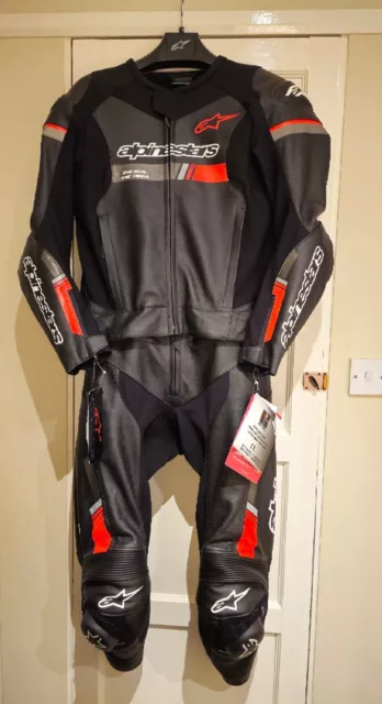 Alpinestars GP FORCE CHASER Black Red Fluo 2-Piece Race Leather Suit SIZE M 40UK