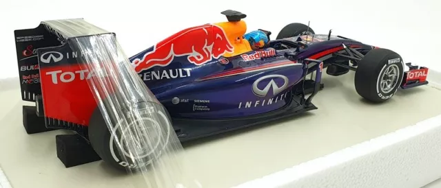 Spark 1/18 Scale 18S135 - Red Bull RB10 F1 2014 #1 S.Vettel Australia 2