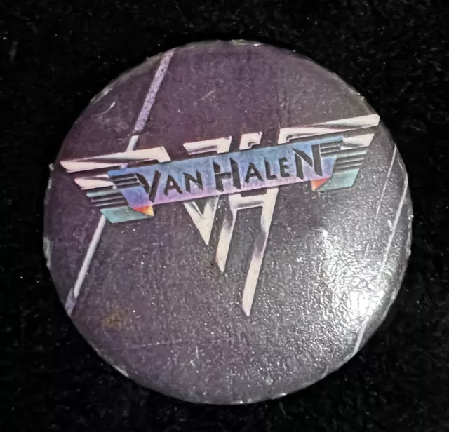 VAN HALEN logo Pin Vintage 80s band pin Pinback Button Rock Band Badge Original