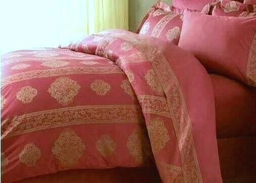 Red Damask Duvet Cover & Bed Skirt Luxury Veneto Italian Design Neiman Marcus Red Damask Duvet Cover & Bed Skirt Luxury Veneto Italian Design Neiman Marcus