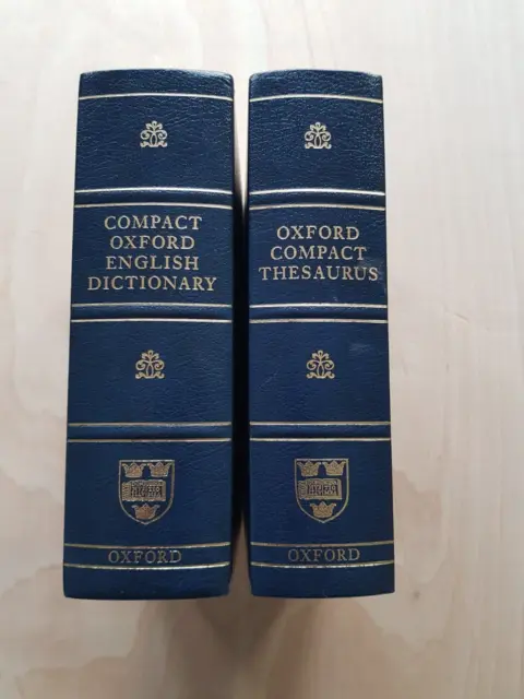 Compact Oxford English Dictionary & Thesaurus Third Edition Revised Hardback