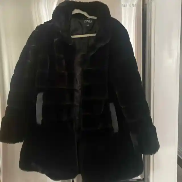 Jones NY faux fur coat