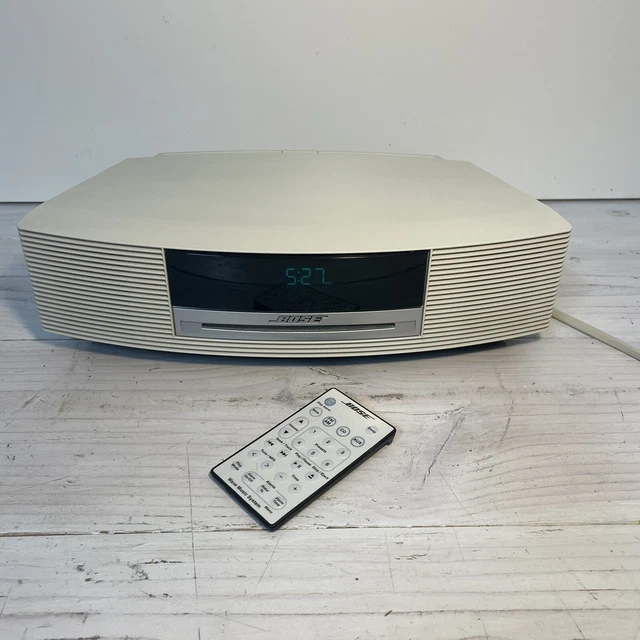 BOSE WAVE MUSIC System CD Player Radio AWRCC2 with Remote *Tested and