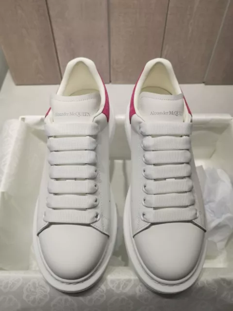 Alexander McQueen Women's Oversized Sneaker in White/halo Pink MS11
