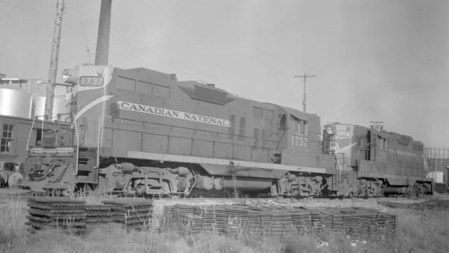 Canadian National Rly.  CNR  #1737  Vancouver, BC.  July 1960