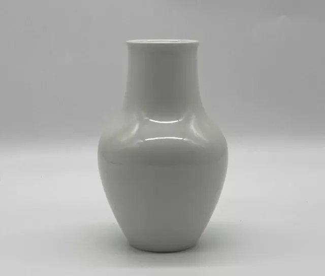 KPM Berlin Porcelain Vase Salier White Siegmund Schütz Design 17 CM High