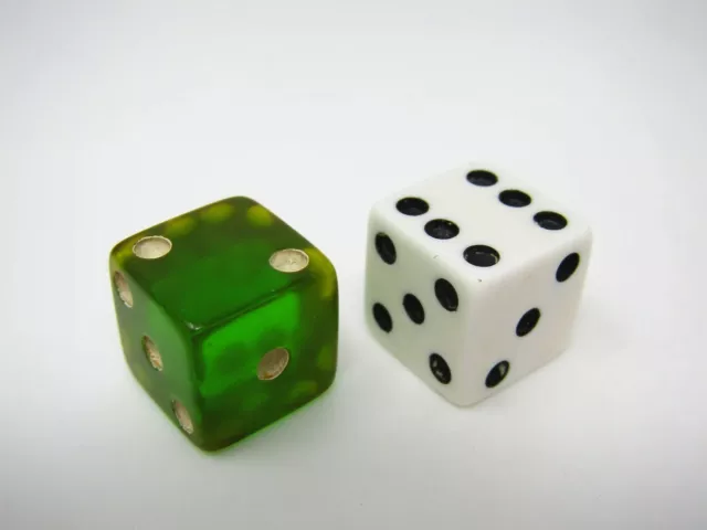 Two 2 Vintage Dice Green & White