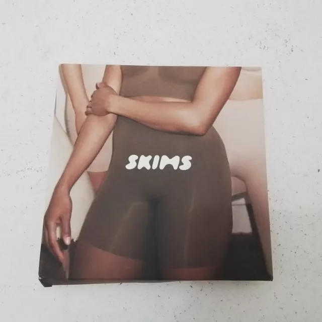WOMEN'S SKIMS 2023 Lifting Shorts Seamless Sculpt ASST Nude