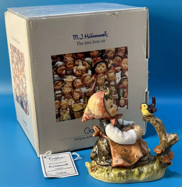 Vintage Goebel Hummel Figurine "IN TUNE" #724 Hum 414 TMK-6 Original Box (CIB)