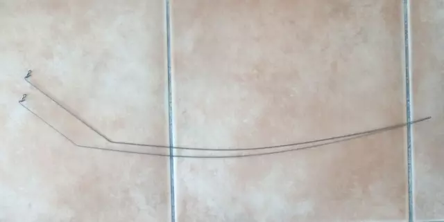 Pièce : Fil Double pour Tendeur de fil MACHINES A TRICOTER PASSAP DUOMATIC 80 ..