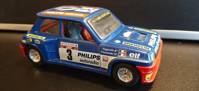 Bburago Renault R5 Turbo Modellauto 1:24 – Metallisch Blau, Mit Drehbaren Rädern & öffnenden Türen, Für Sammler Ab 3 Jahren
