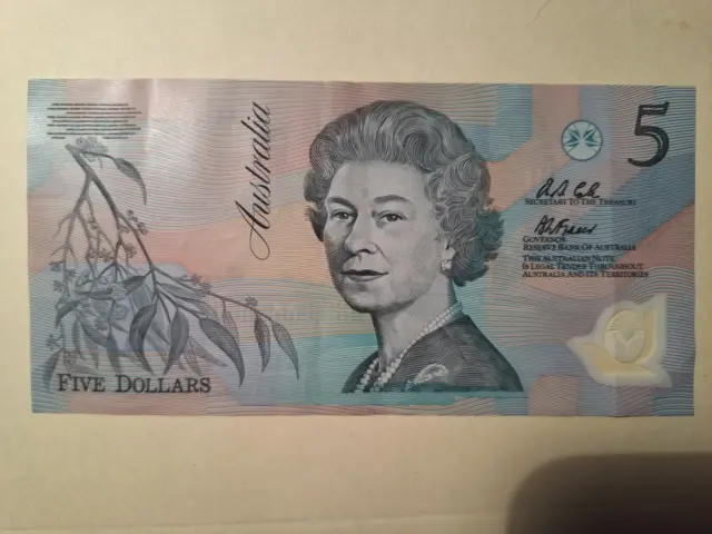 $5 Australian 1st series polymer note, Cole/Fraser, 1992, aEF, AA 39 394 151