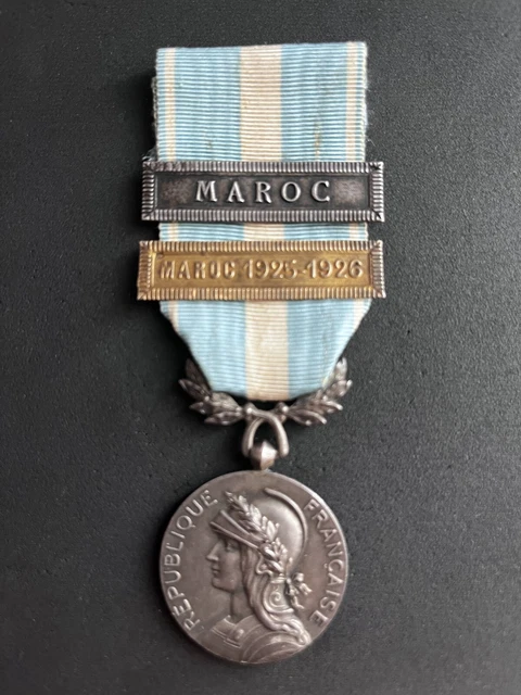 Pendentif Médaille Carte Du Maroc - Bijou Fantaisie, Belle Qualité, Sans Emballage