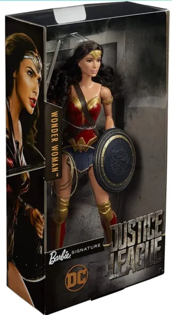 Mattel Barbie DYX57 - Collector Justice League Wonder Woman 2