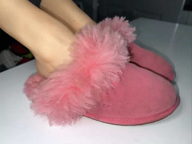 Scuffette ii metal sales logo slippers dusty pink