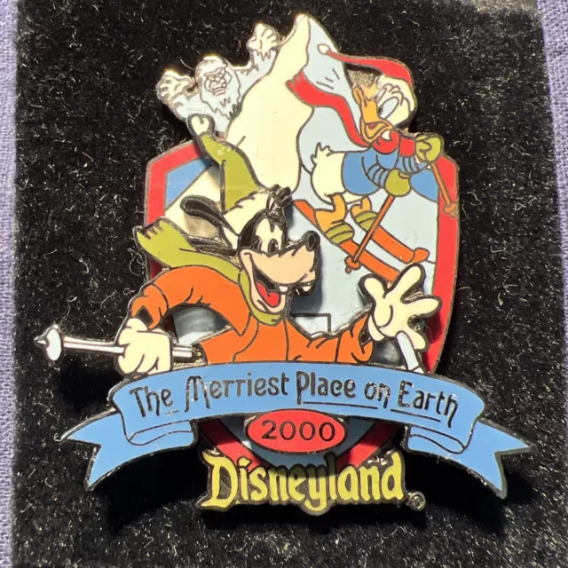 Disney Trading Pins 2972     DLR - The Merriest Place on Earth 2000 (Donald & Go